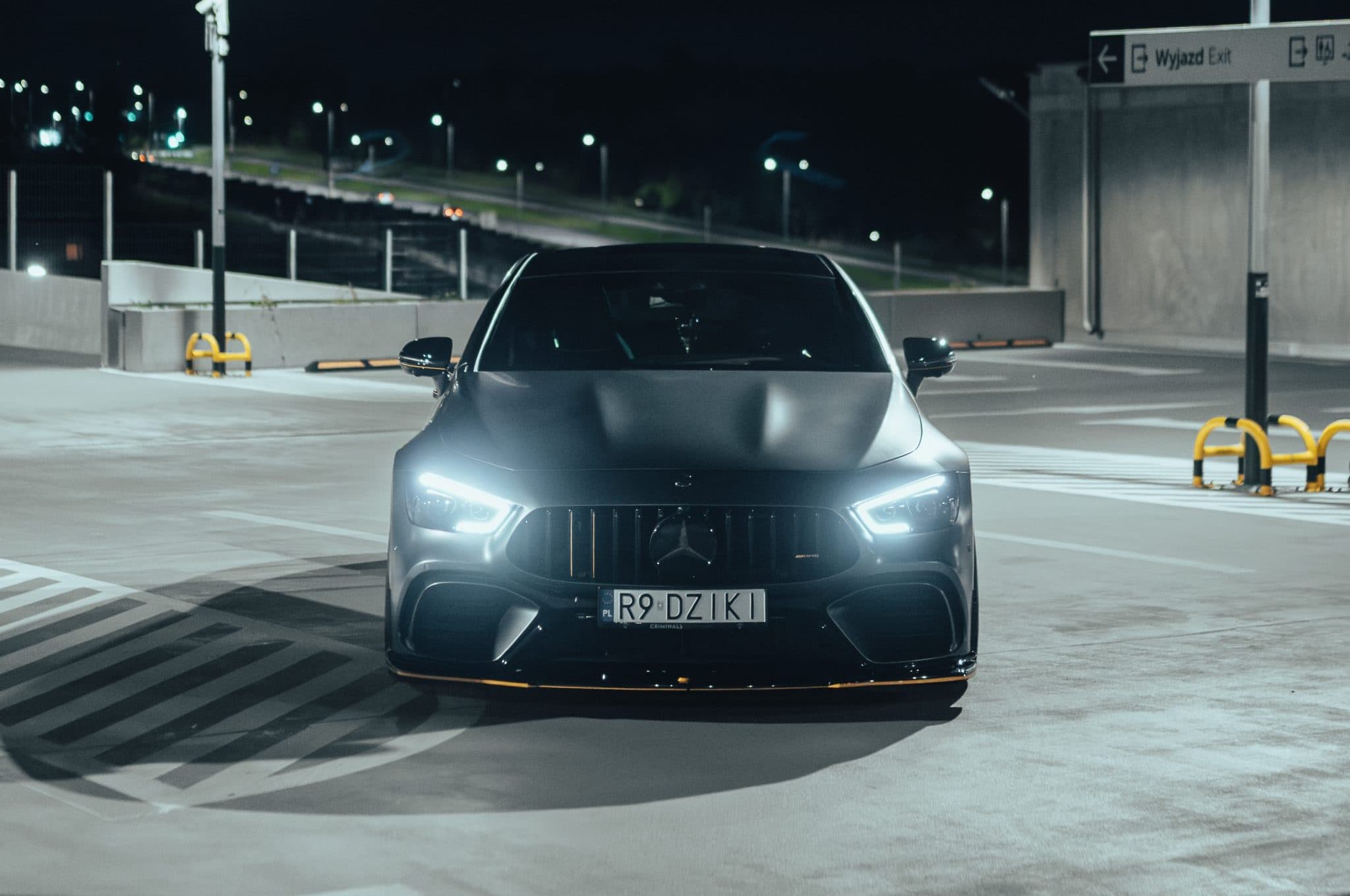 Mercedes-AMG GT63s