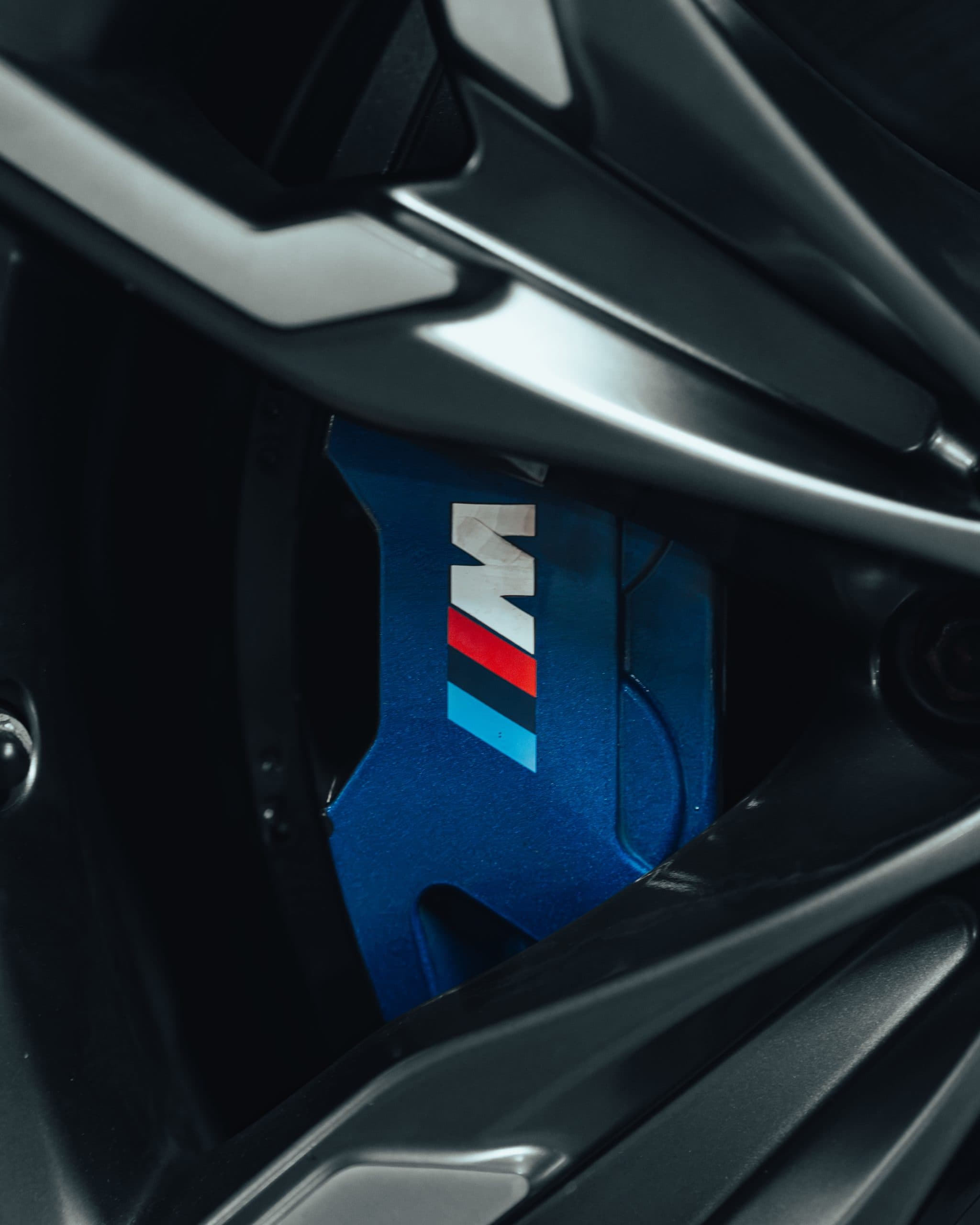 BMW M550i 700 KM - zdjęcie 2