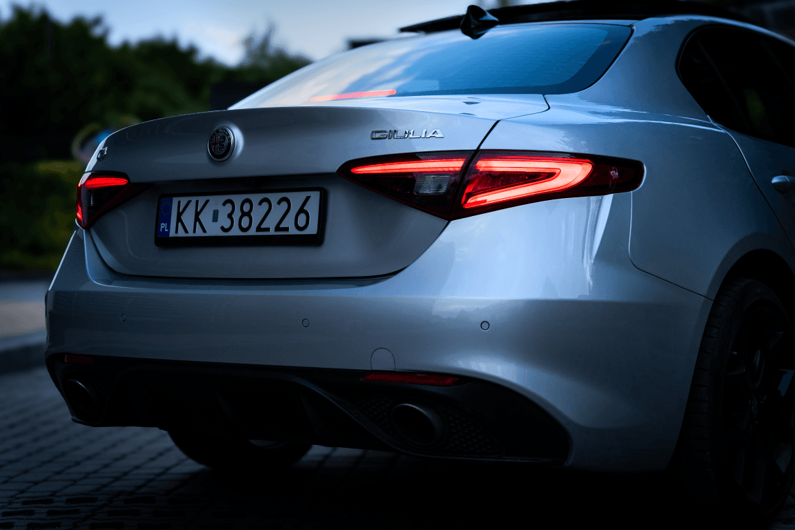 Alfa Romeo Giulia Q4 - zdjęcie 15