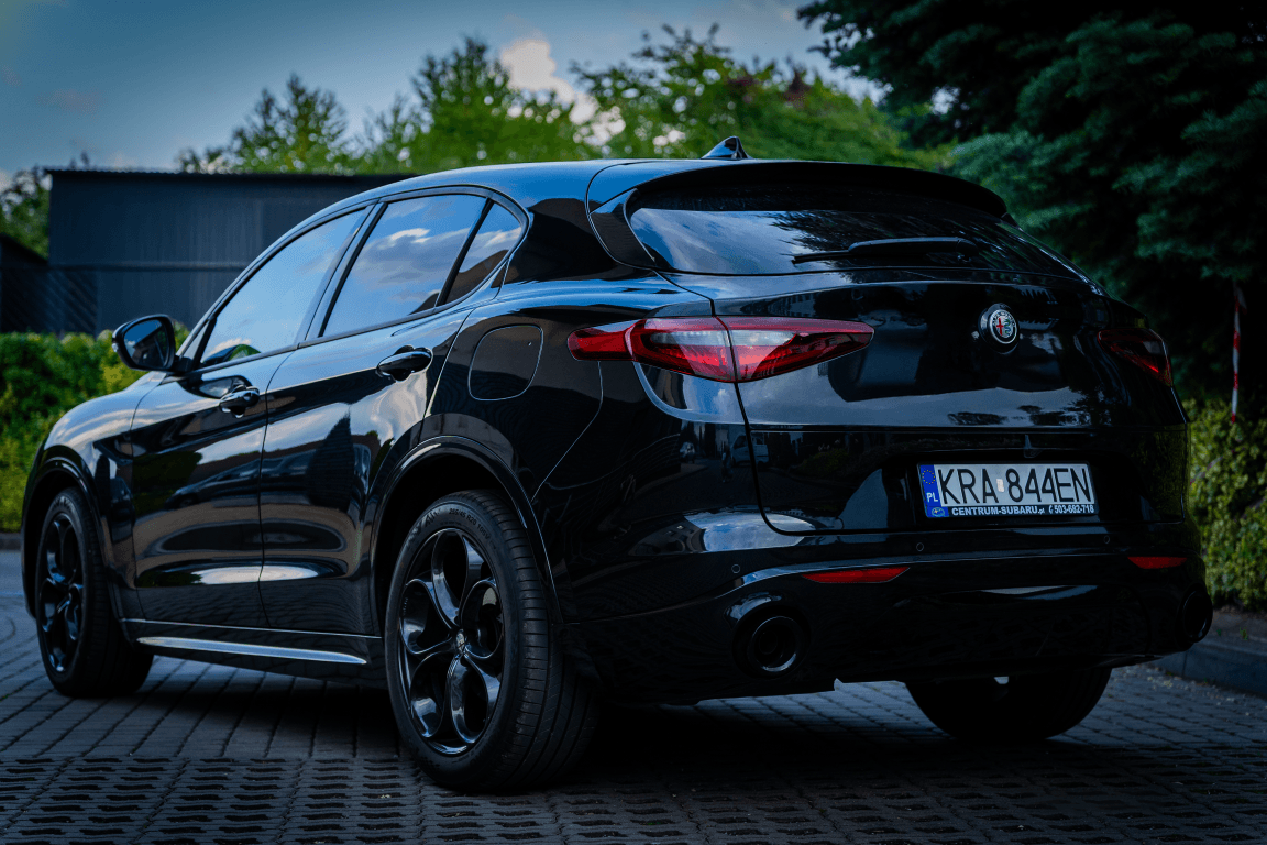 Alfa Romeo Stelvio Turbo - zdjęcie 3