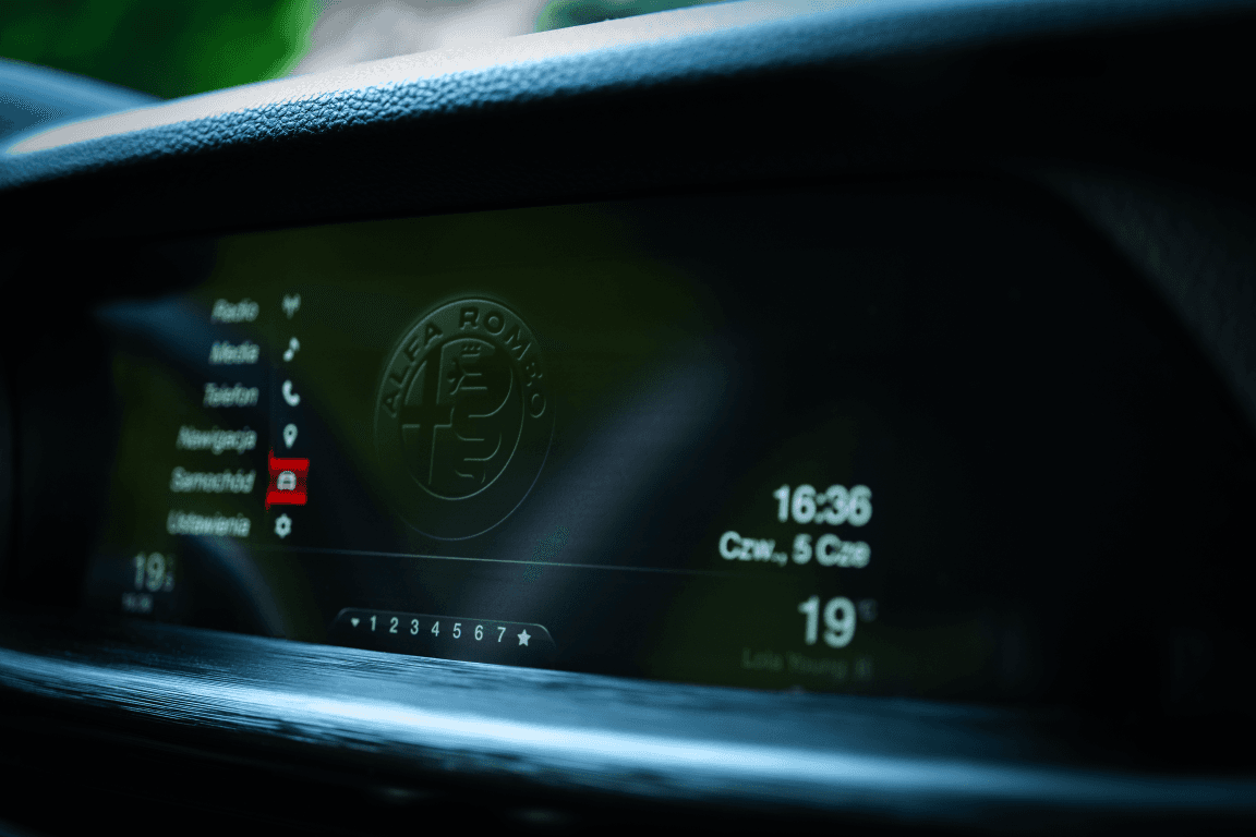 Alfa Romeo Stelvio Turbo - zdjęcie 7