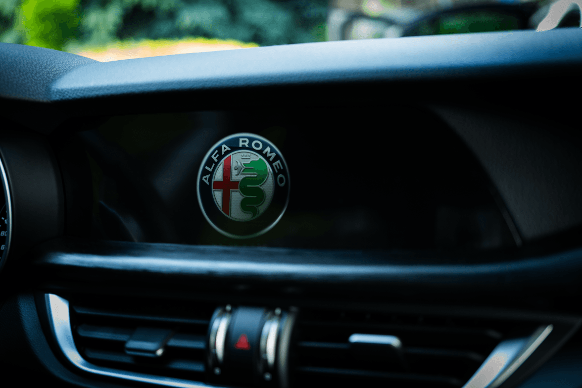 Alfa Romeo Stelvio Turbo - zdjęcie 15